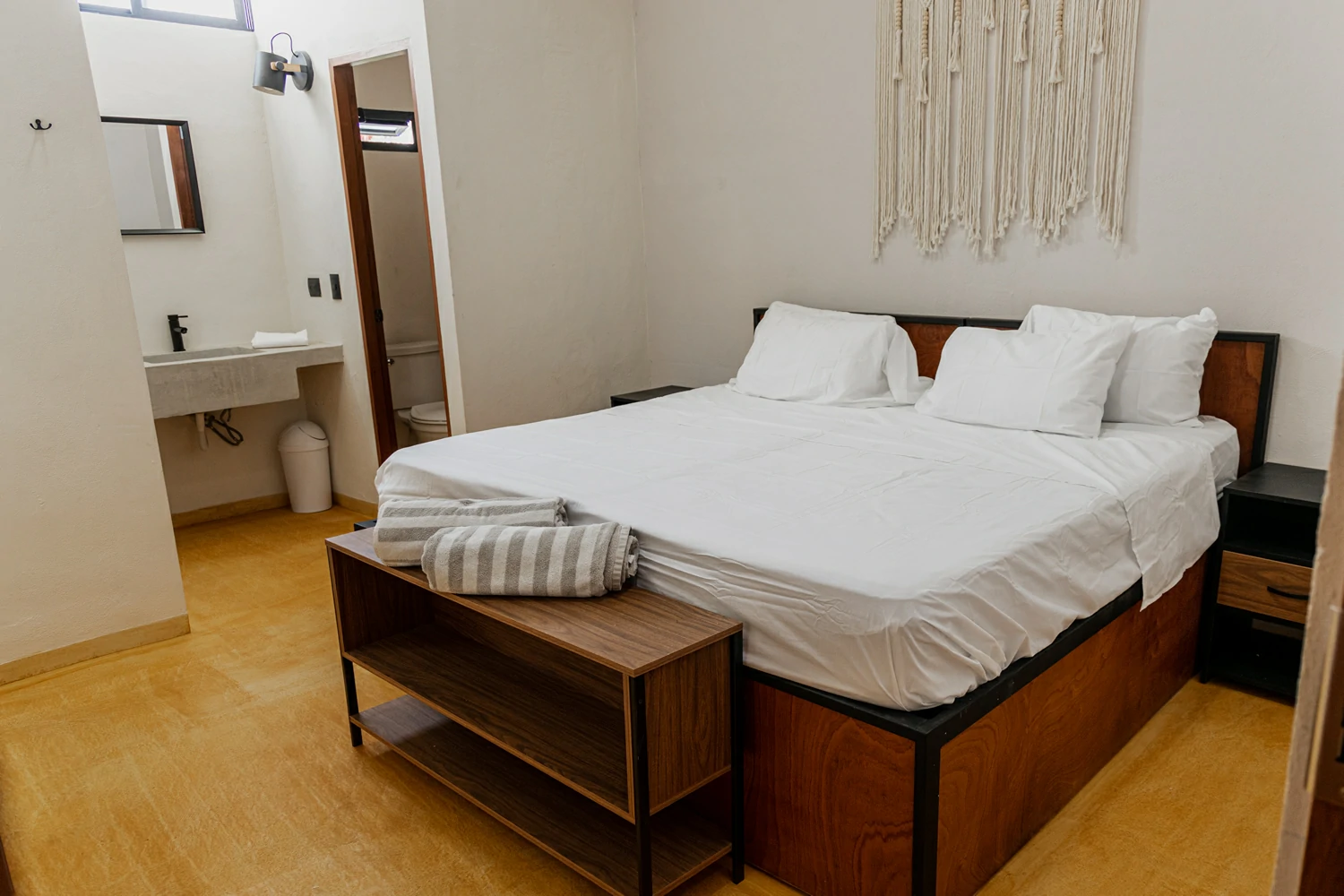 Deluxe King or two single beds